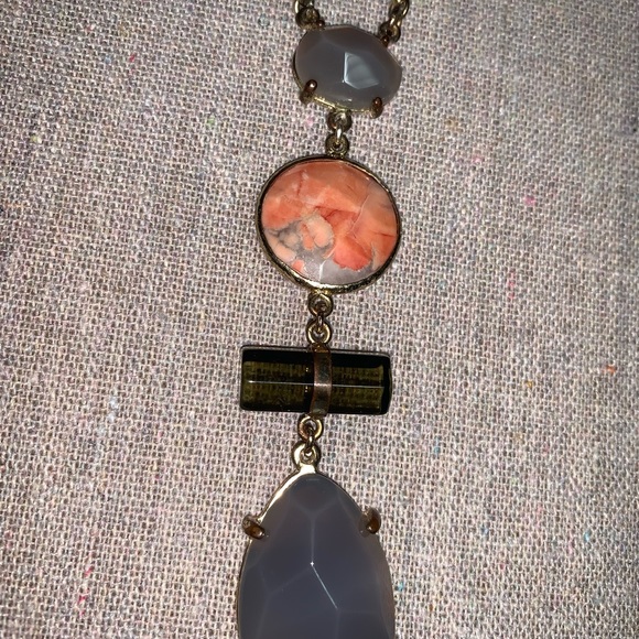 Loft Ann Taylor long necklace natural stone agate - Picture 3 of 4